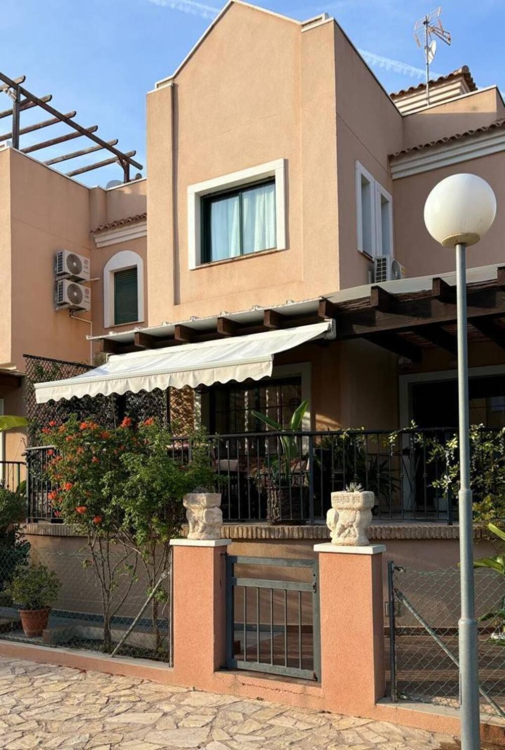 House Laguna Roja With Sun Terrace Τορεβιέχα Εξωτερικό φωτογραφία